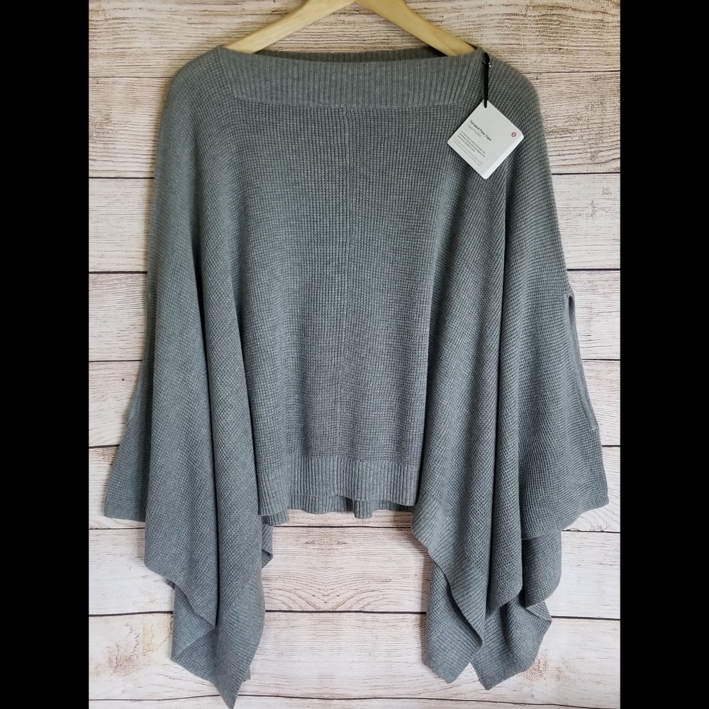 Lululemon Forward Flow Cape - Grey - NWT